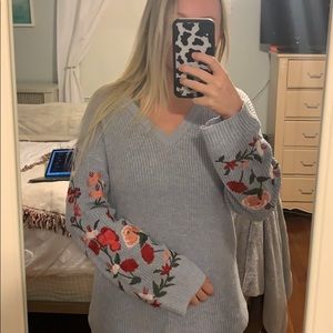 American Eagle sweater